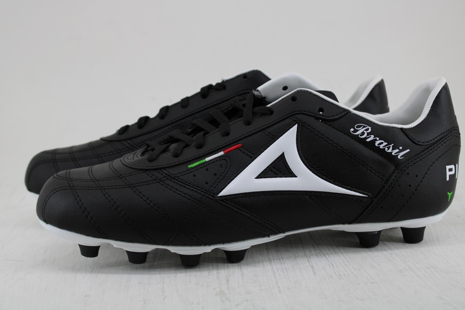 tenis-pirma-brasil-estilo-501Negro Blanco-futbol Soccer Envío Gratis
