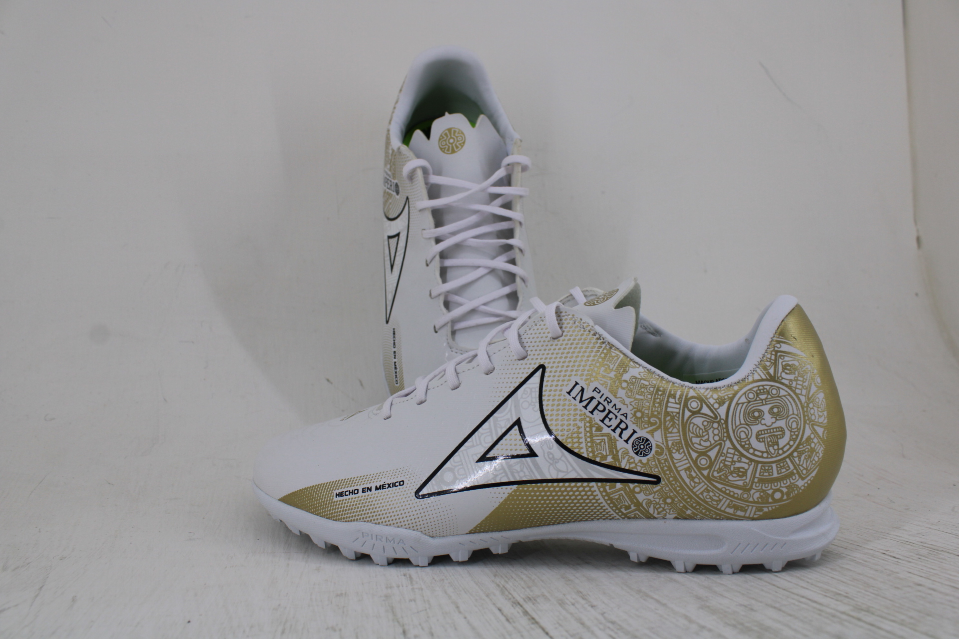 Tenis Pirma Fútbol Rápido Multitaco Imperio Azteca 3067 Blanco-oro Envío Gratis - Imagen 6