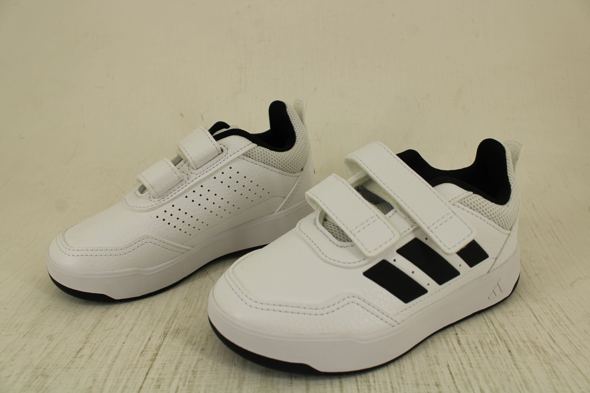 Tenis Adidas Tensaur Sport 3.0 CFR Jq1843 del 15 al 21.5 Blanco -Negro Envío Gratis