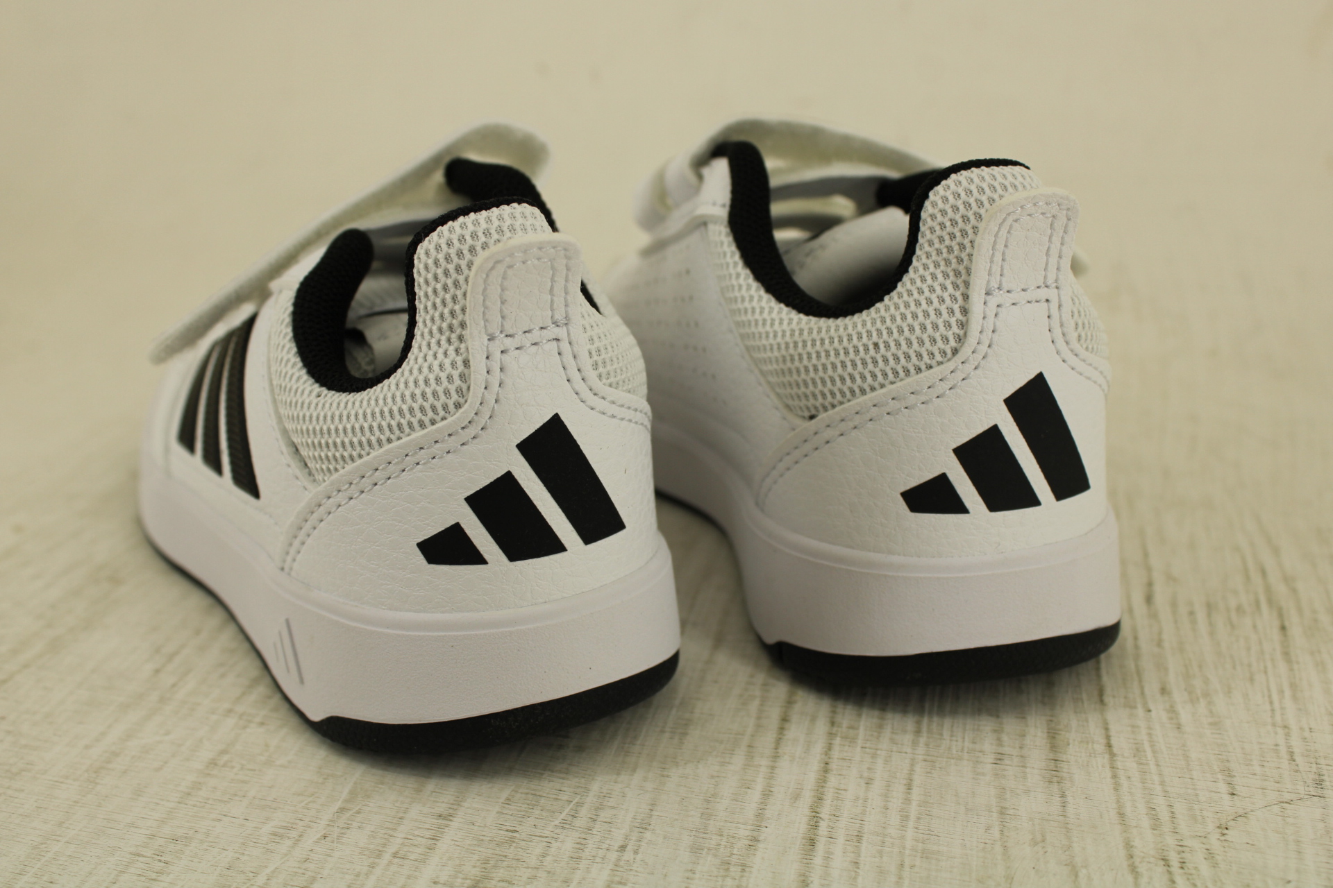 Tenis Adidas Tensaur Sport 3.0 CFR Jq1843 del 15 al 21.5 Blanco -Negro Envío Gratis - Imagen 2