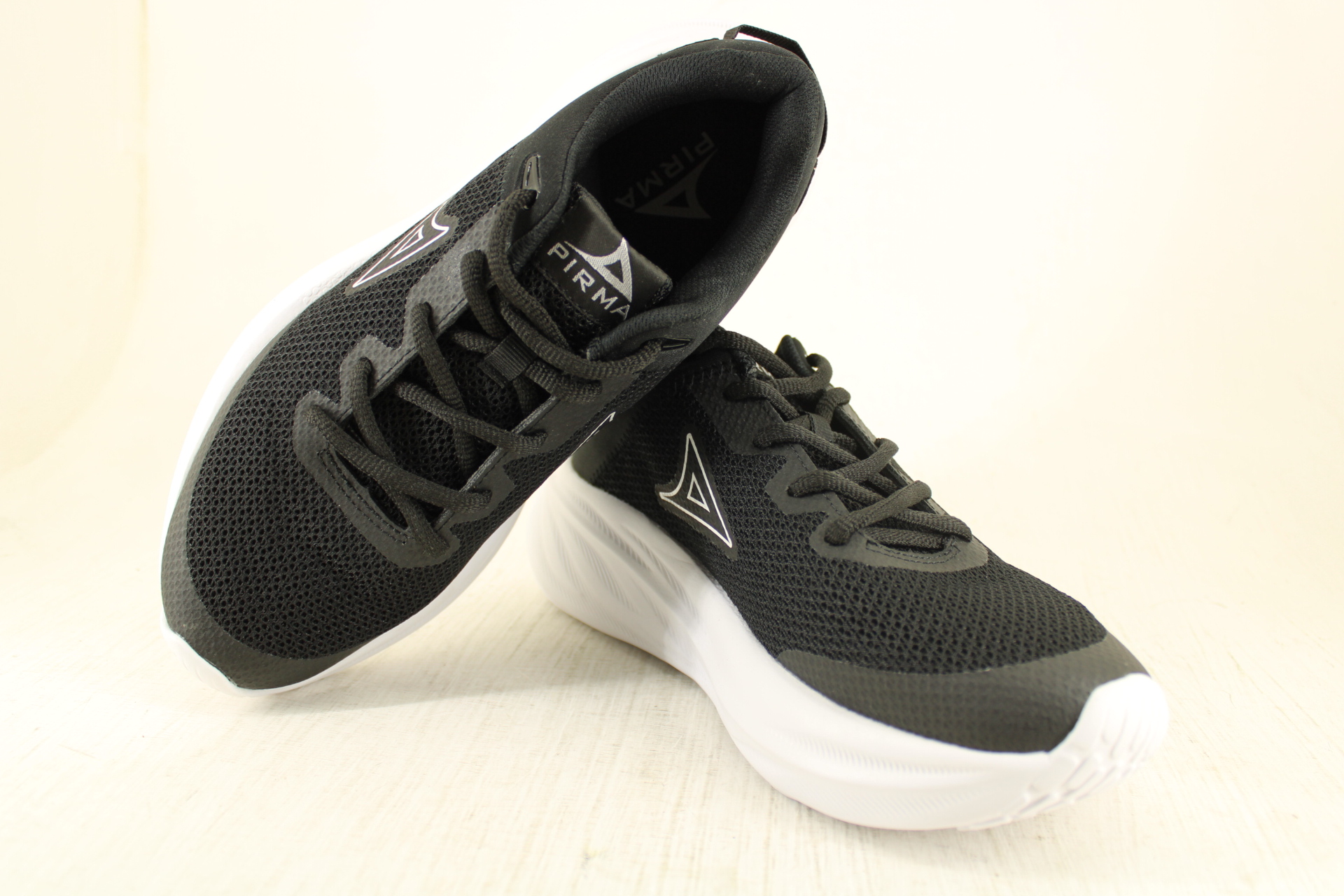 Tenis Pirma Training Caballero Estilo 8020 Negro-Blanco del 25 al 30 Envío Gratis - Imagen 5