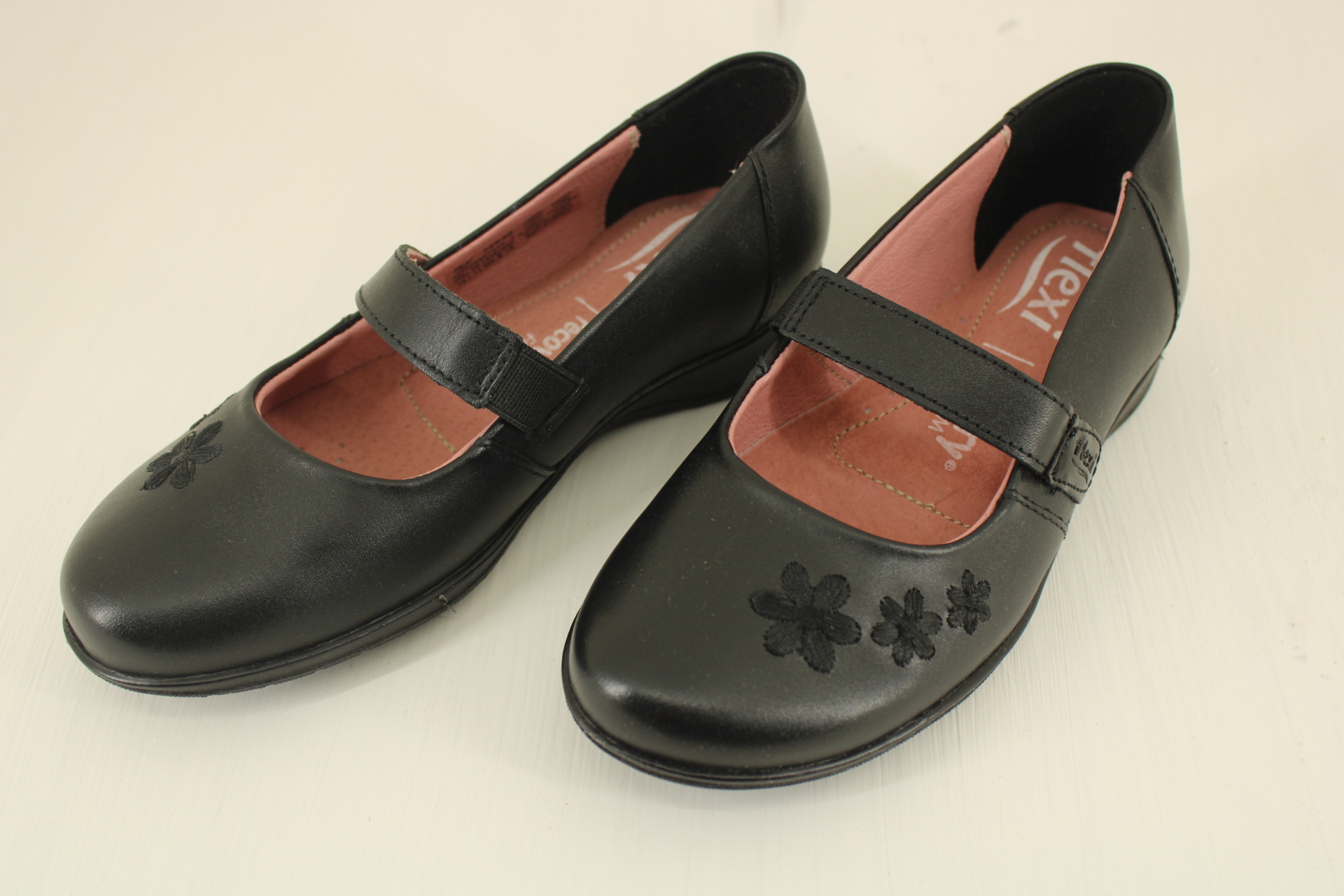 Balerina Escolar Flexi para Niña elaborada en 100% Piel Estilo 35930 Negro del 17 al 21 Envío Gratis